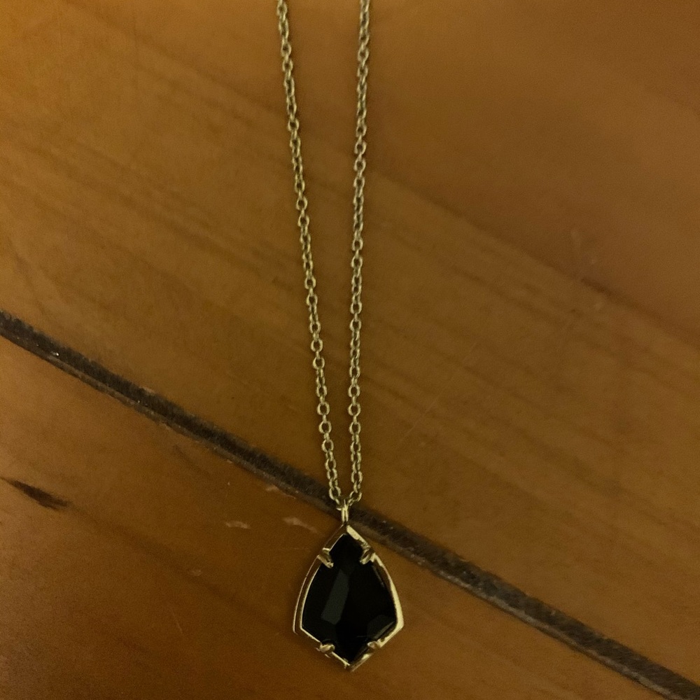 Kendra Scott Necklace and Earrings